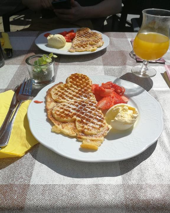 Waffelhaus Zum Bergischen Lowen